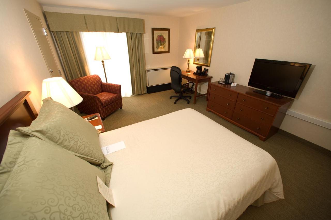Rit Inn & Conference Center Henrietta Room photo